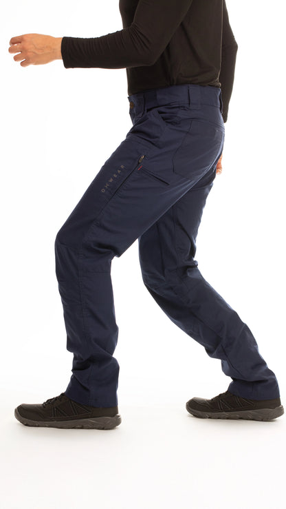 color:navy
