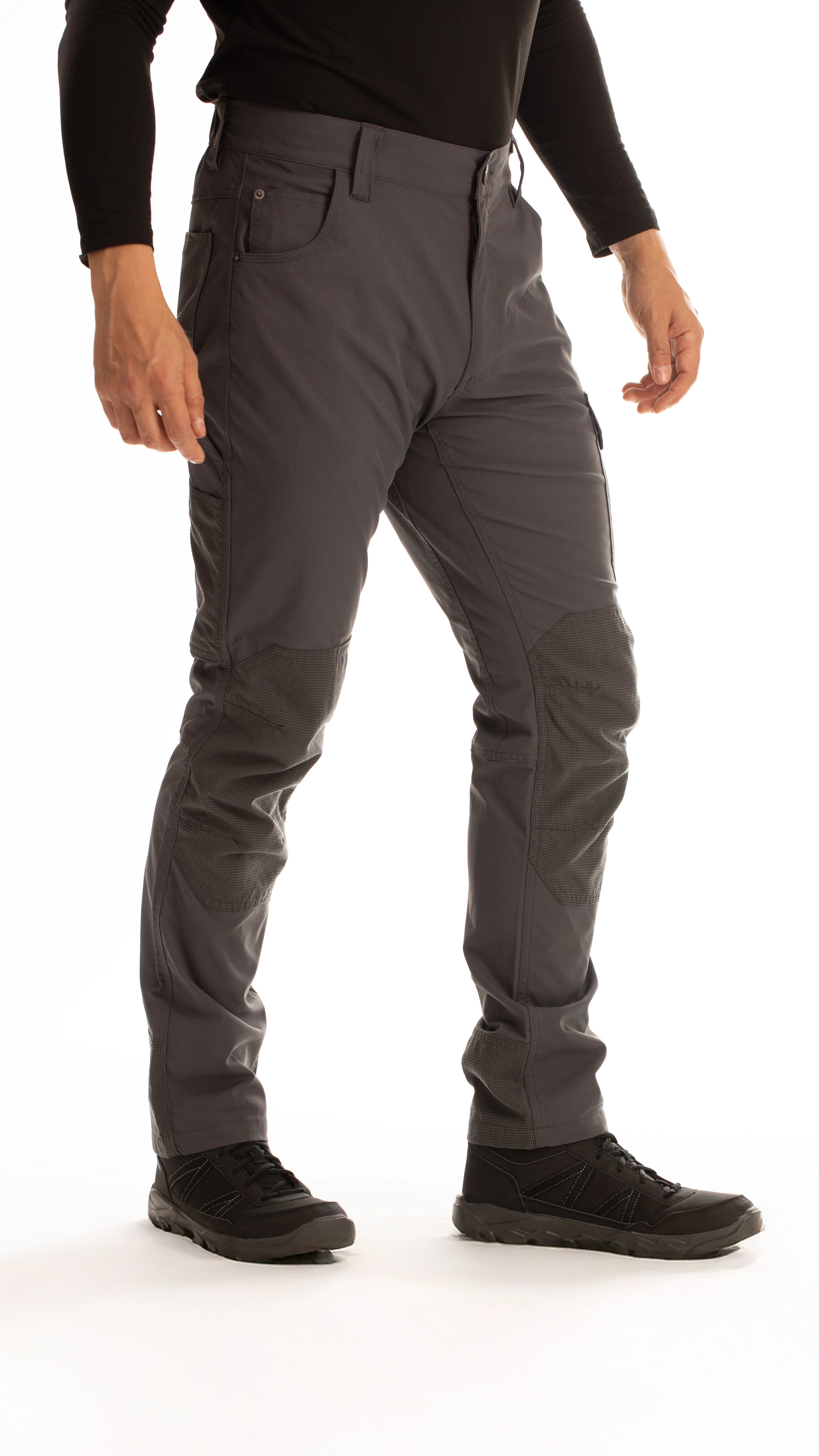 color:black