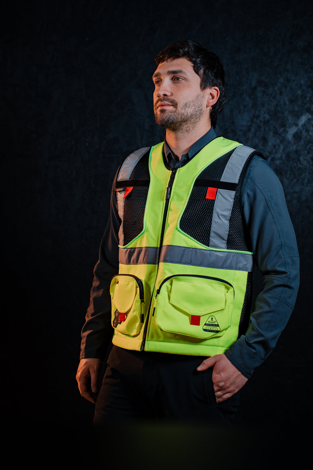 color:amarillo-fluor