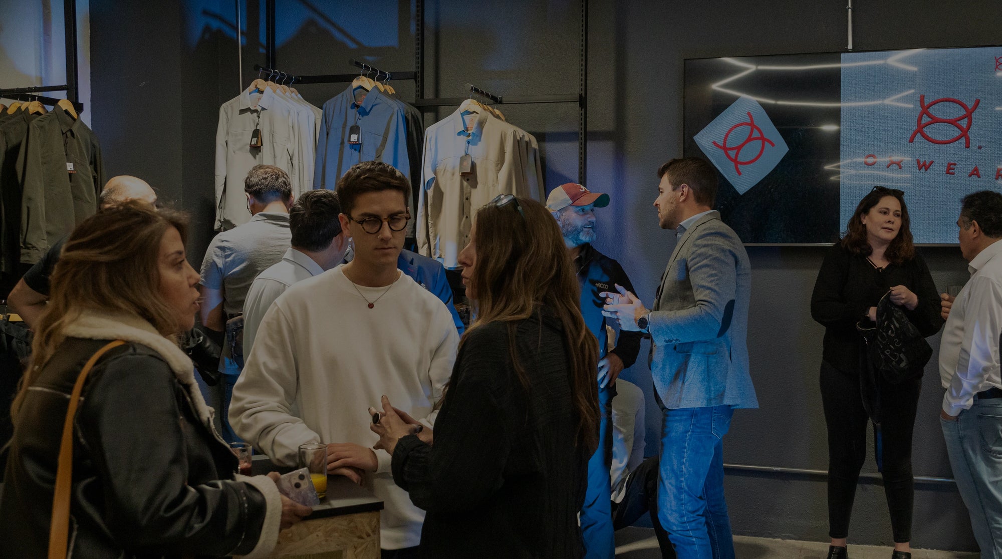 Distribuye con Oxwear