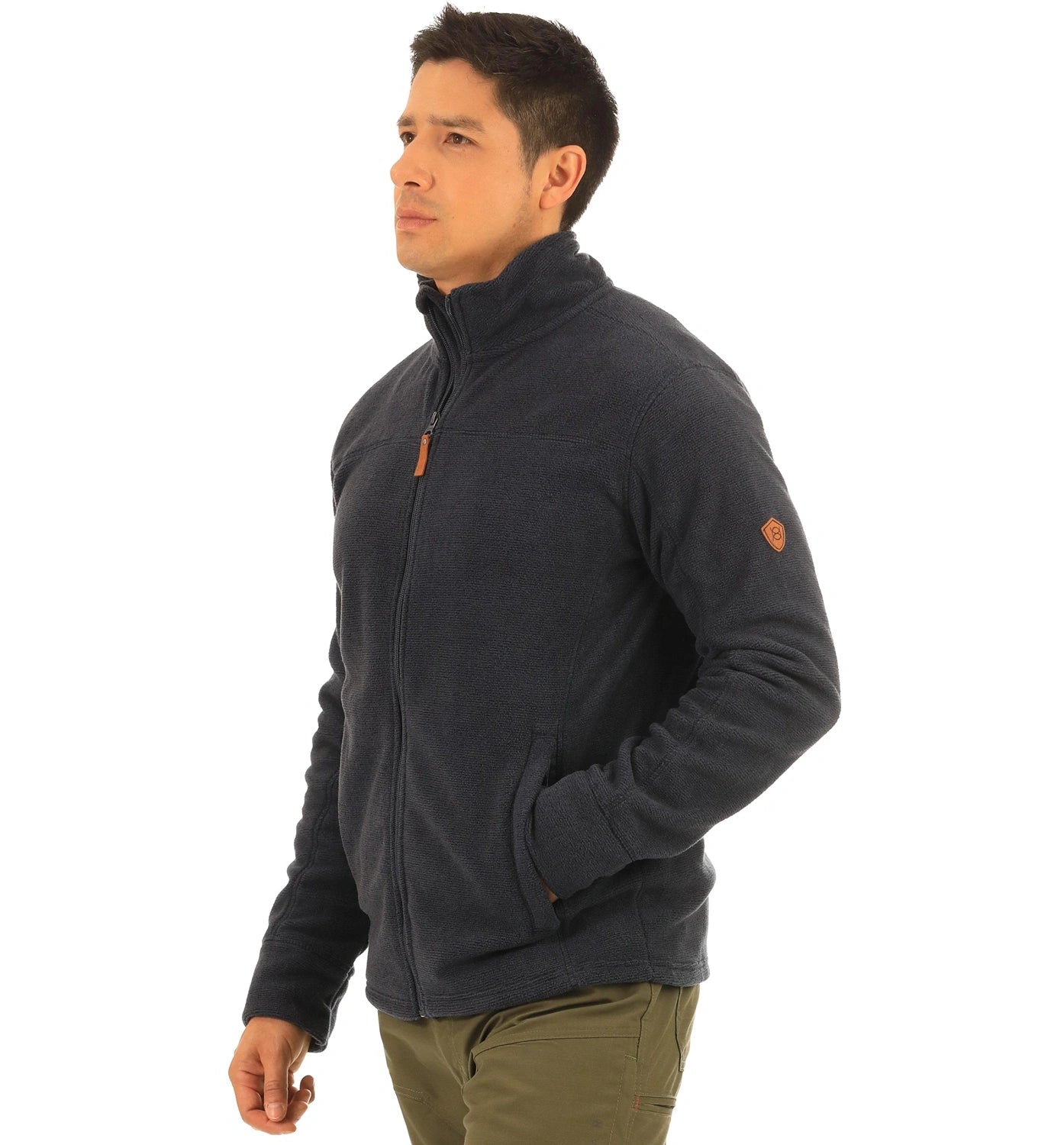 color:navy