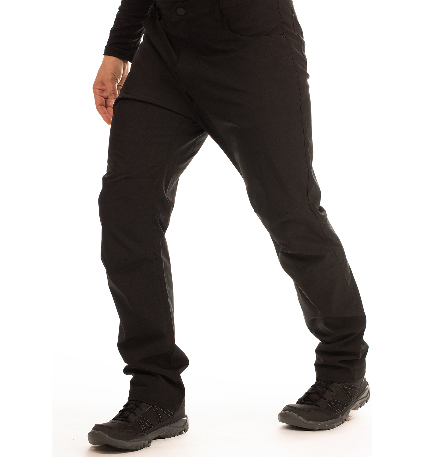 color:black