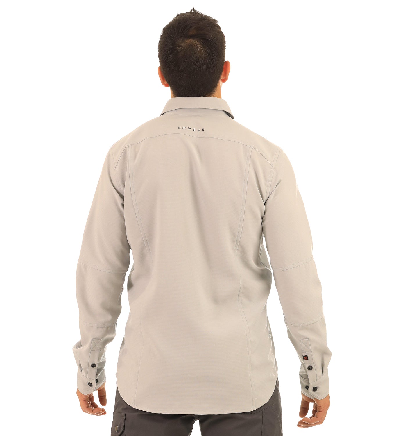 color:grey