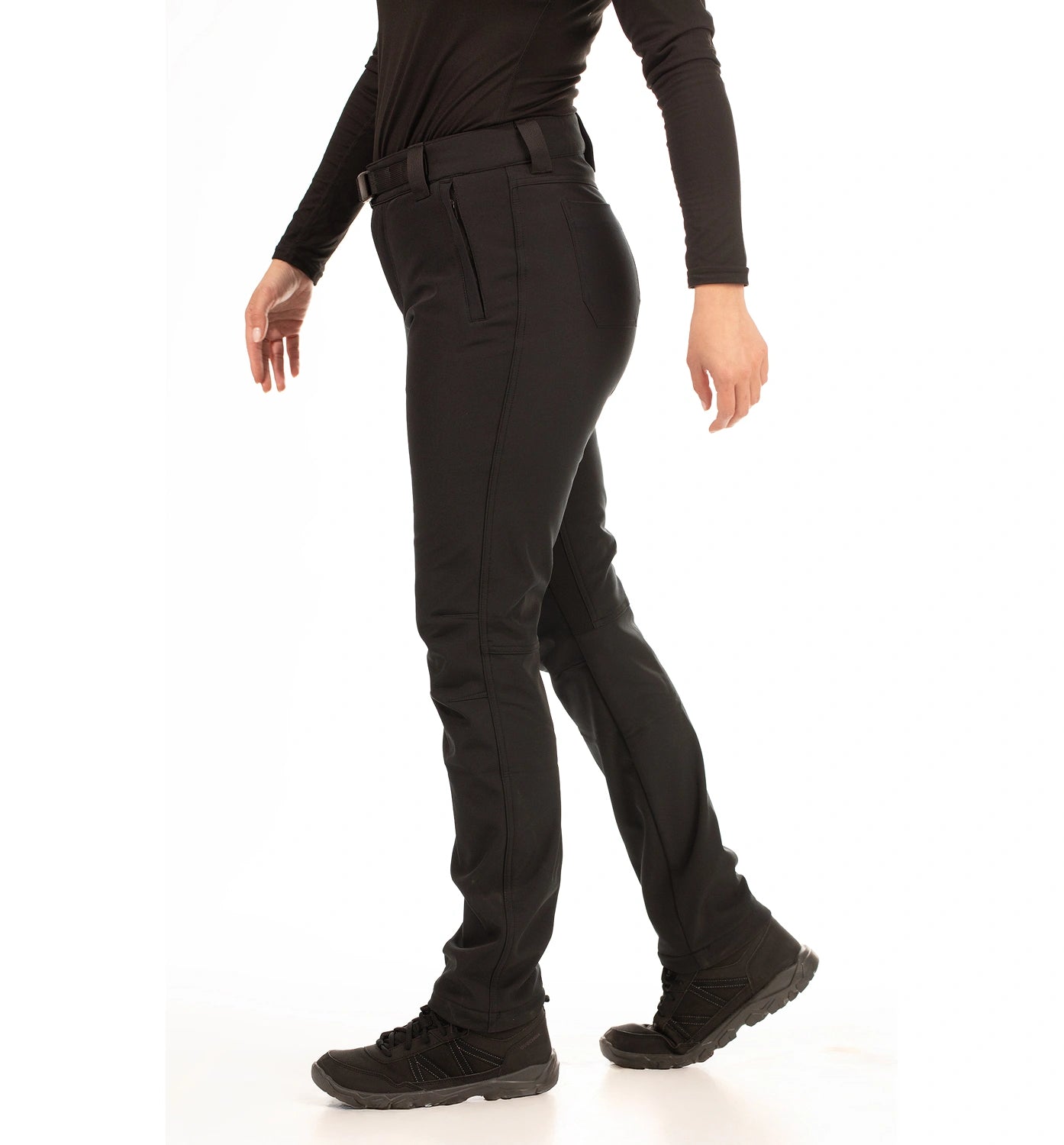 color:black