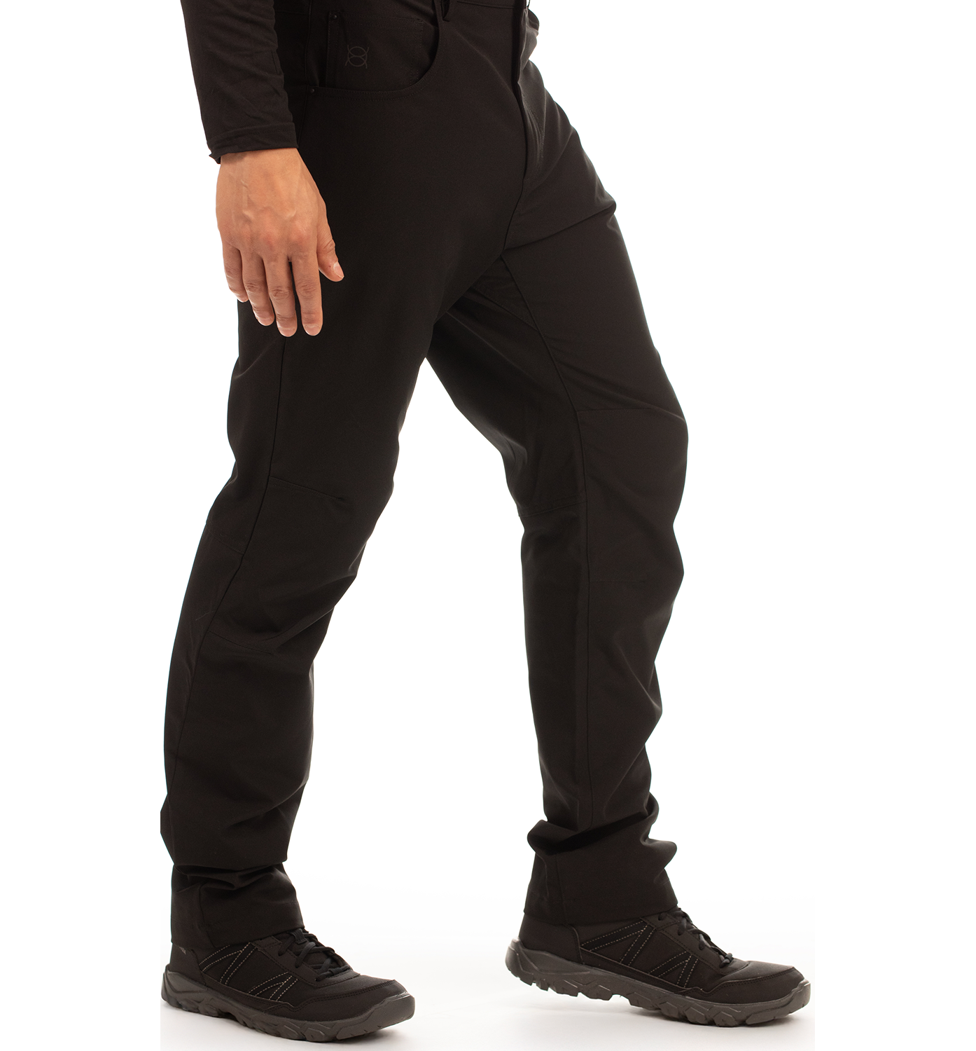 color:black