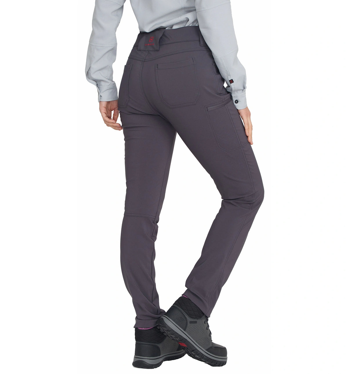 color:grey