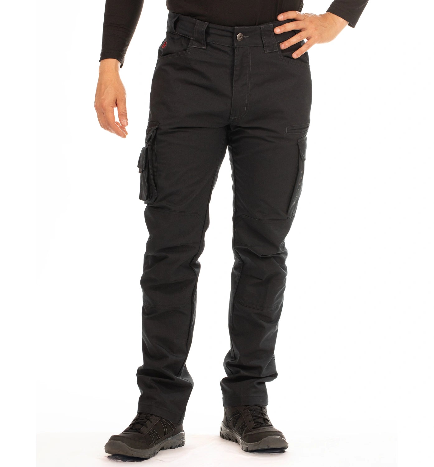 color:black