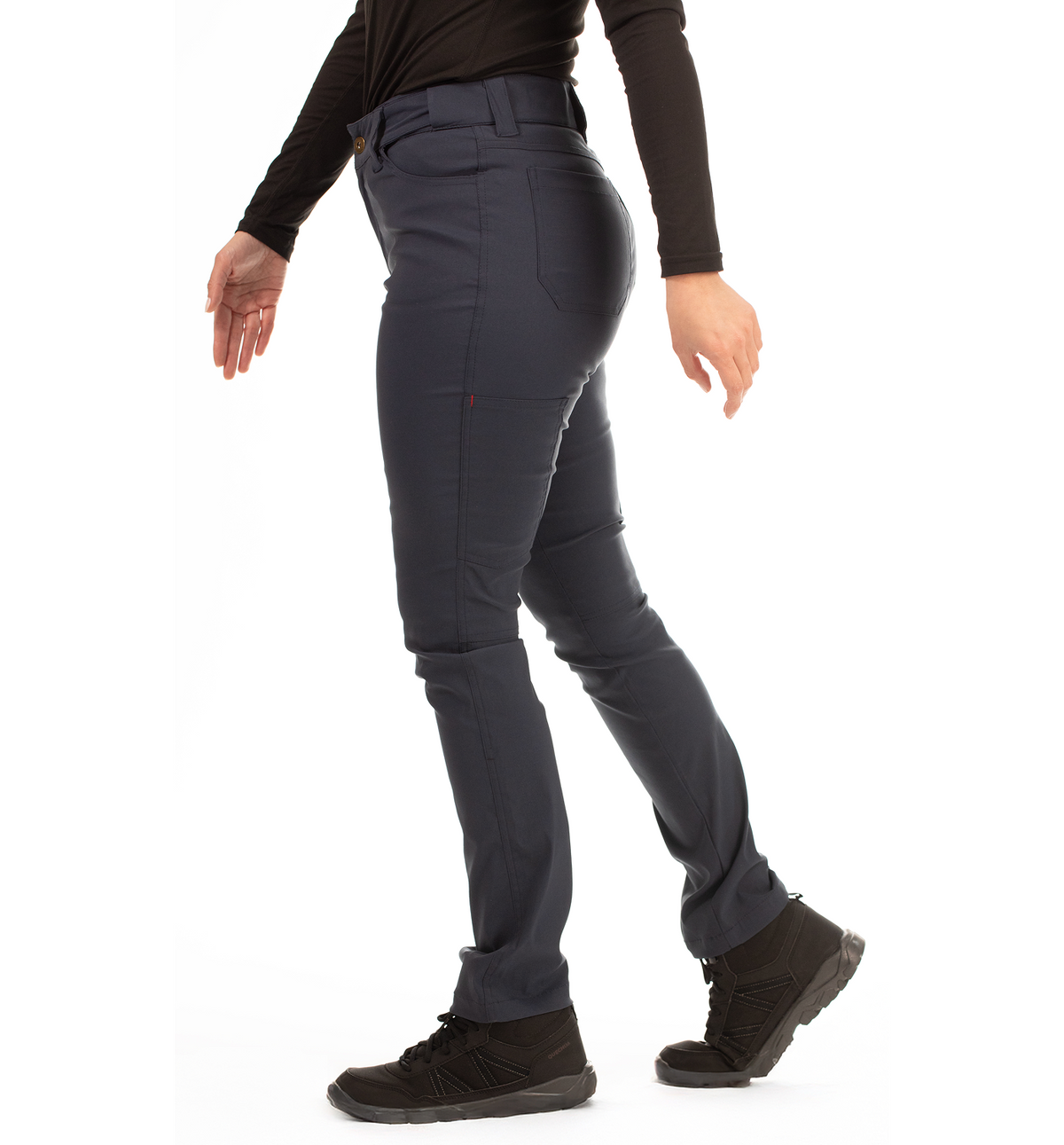 color:navy