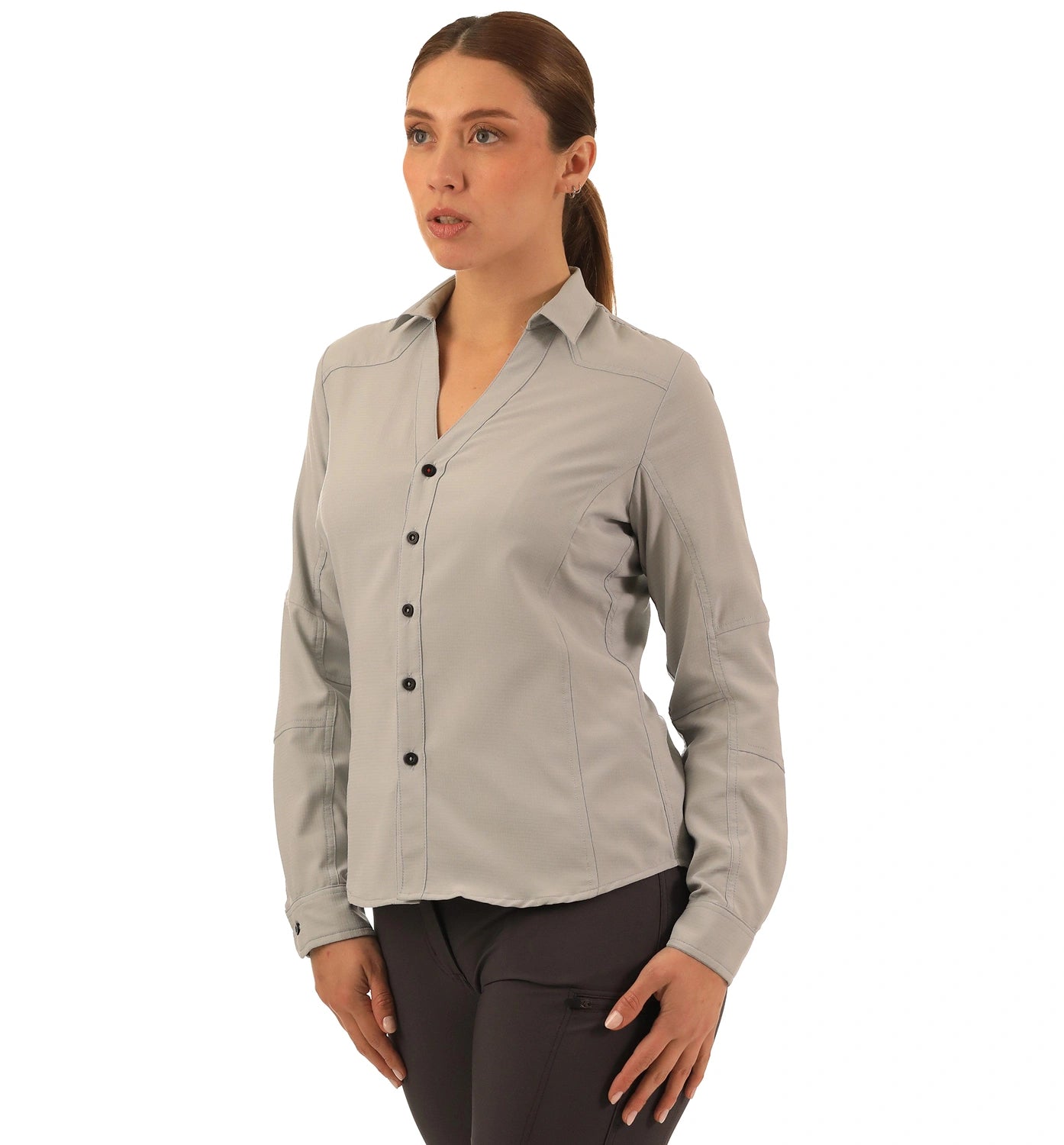 color:grey