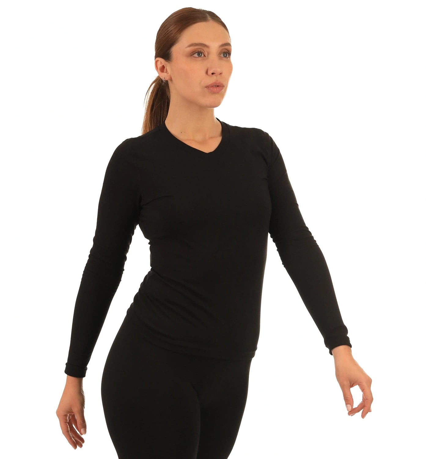 color:black