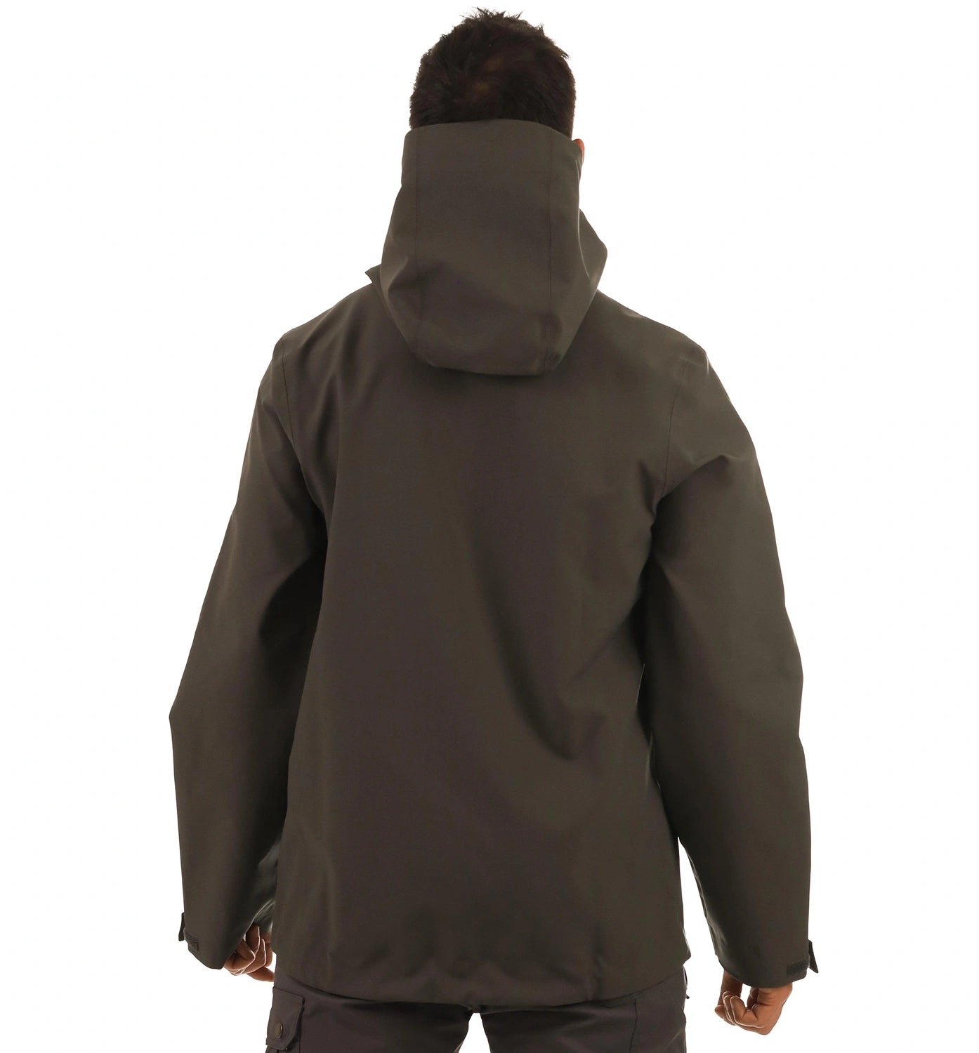 color:black