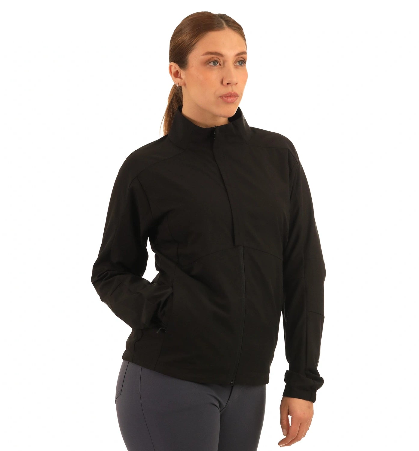 color:black