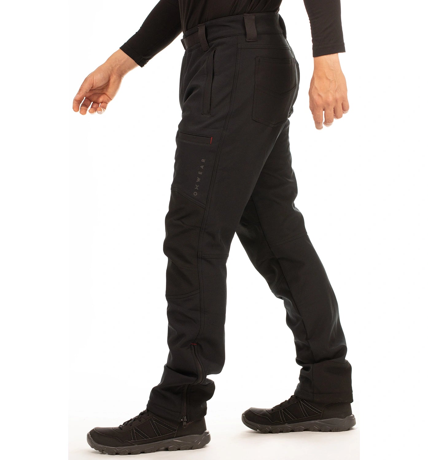 color:black