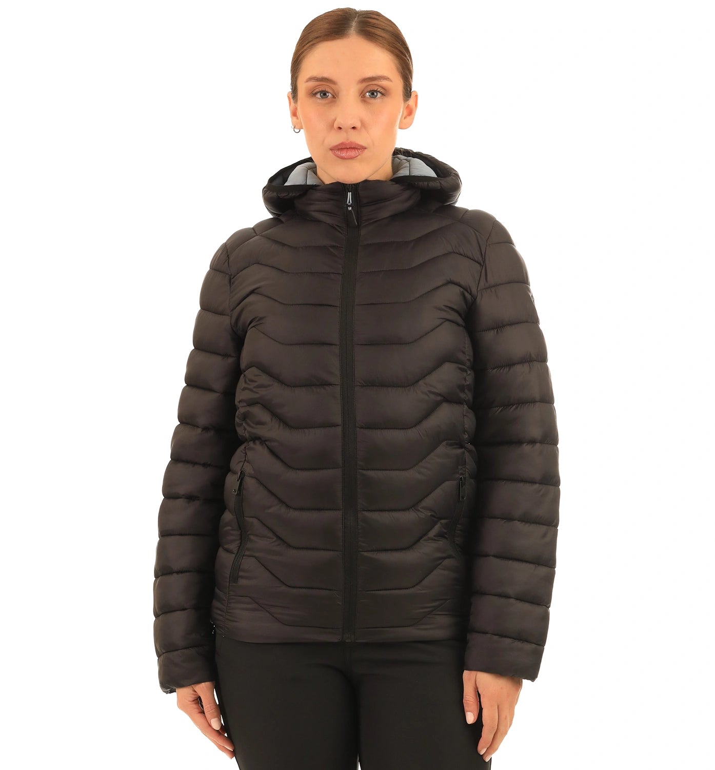 color:black