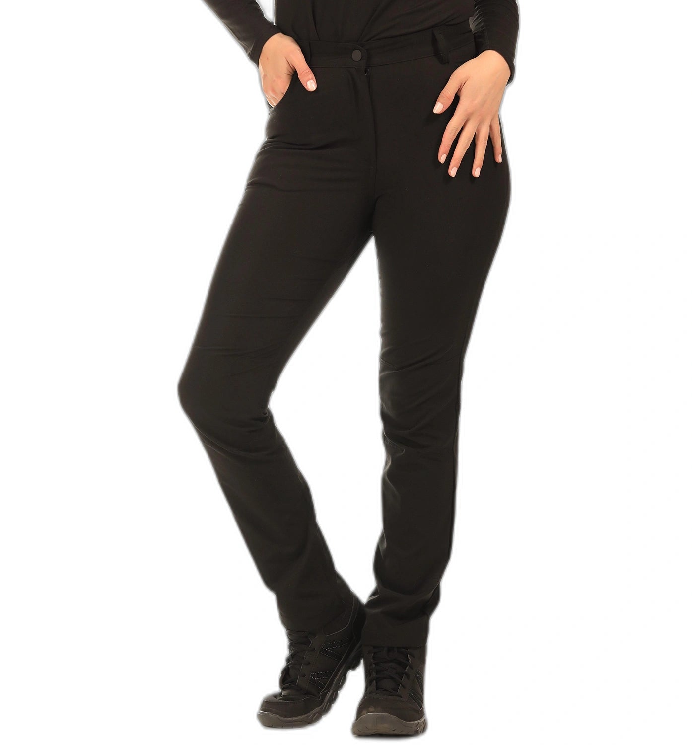 color:black