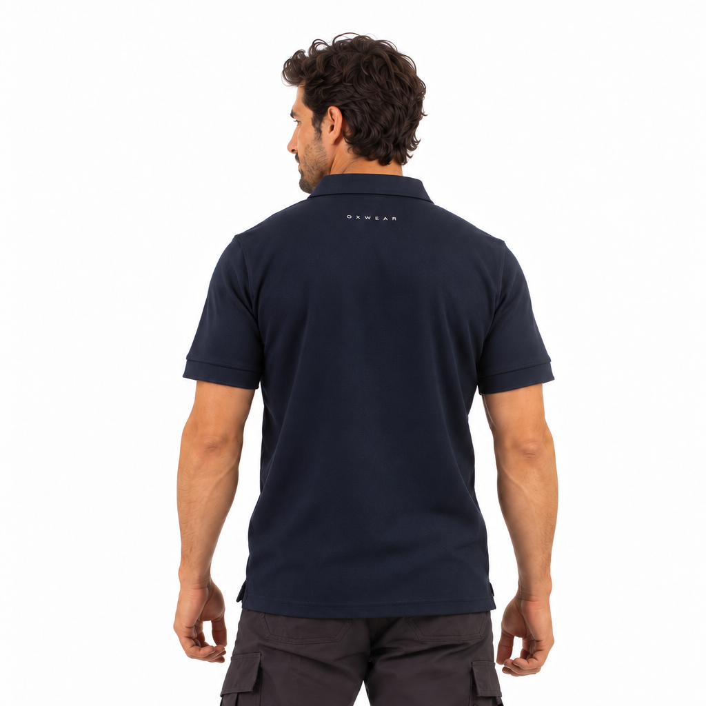 color:navy