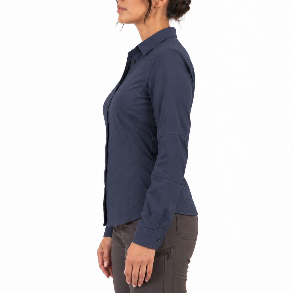 color:navy